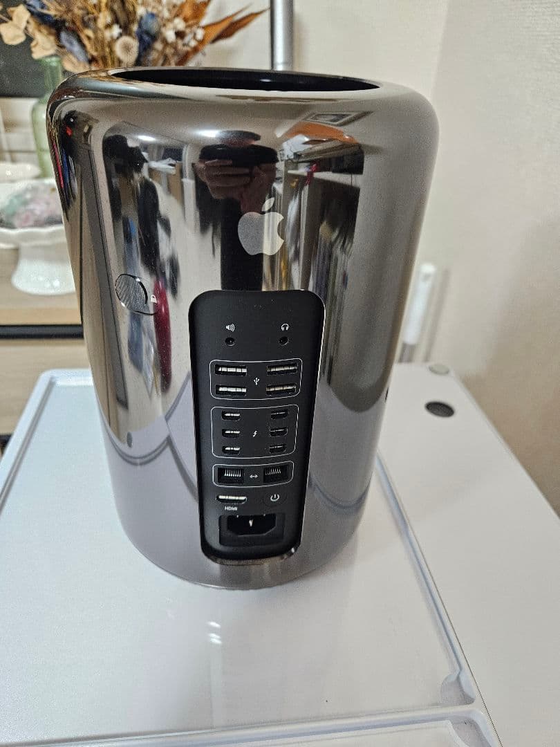 MacPro Late 2013 12コア 64G SSD 1TB D700