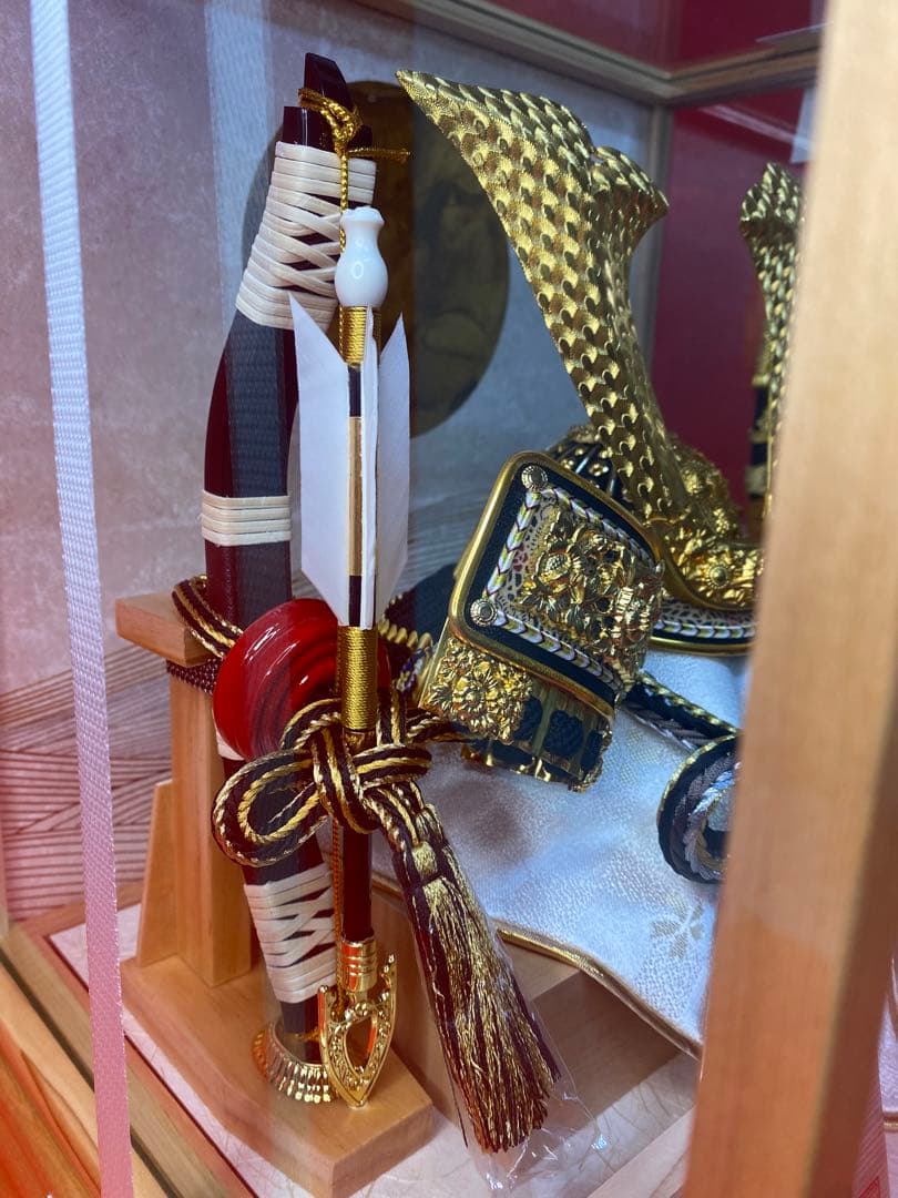 東京久月　五月人形　兜飾り　白木ガラスケース入