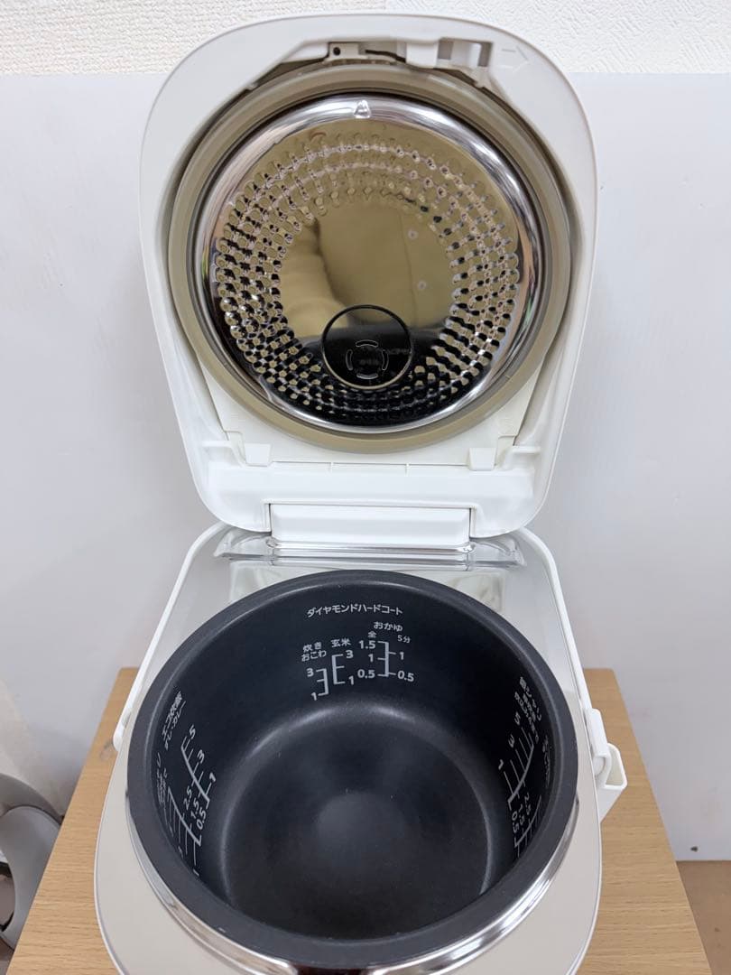 Panasonic IHジャー炊飯器SR-HX107 1.0L 2018年製