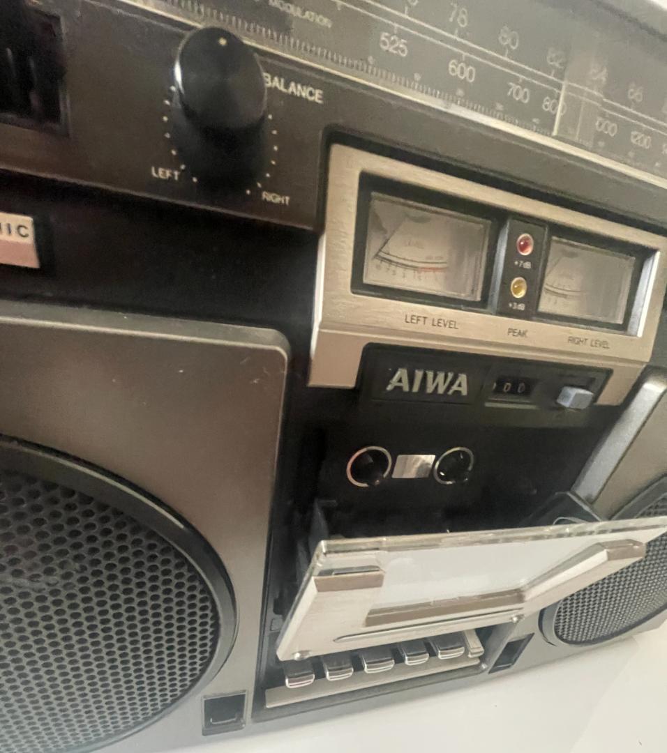 【通電確認済】AIWA TPR-820 アイワ　ラジカセ