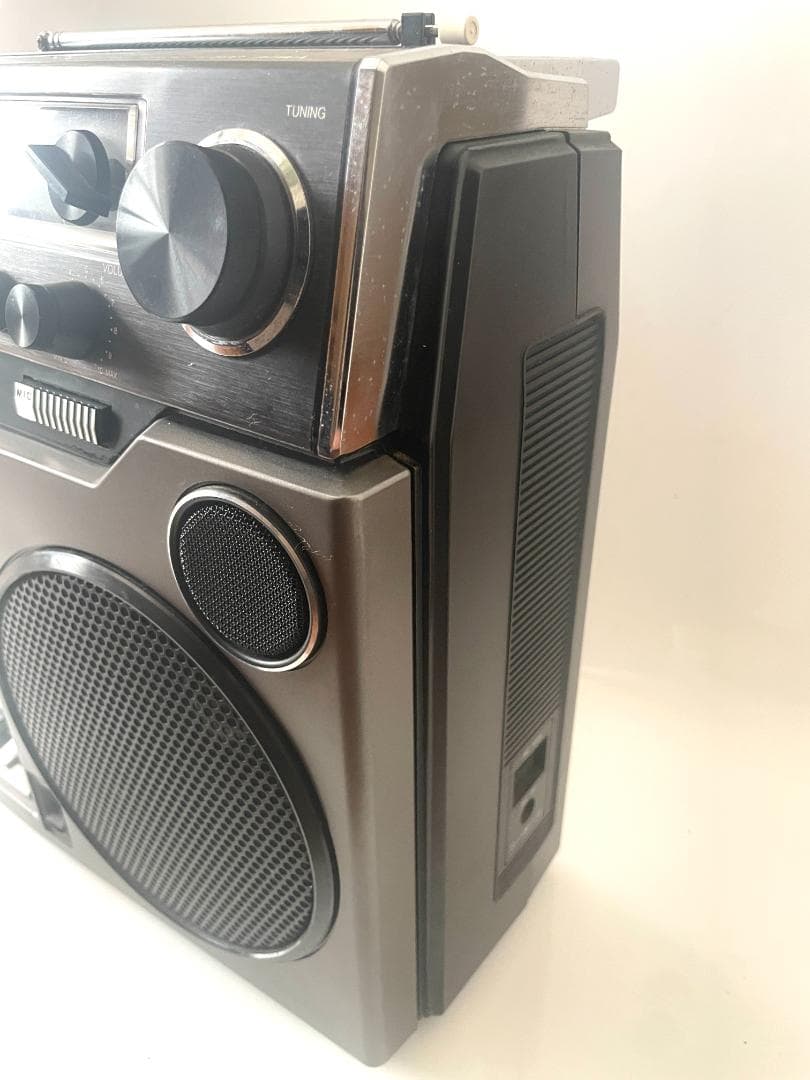 【通電確認済】AIWA TPR-820 アイワ　ラジカセ