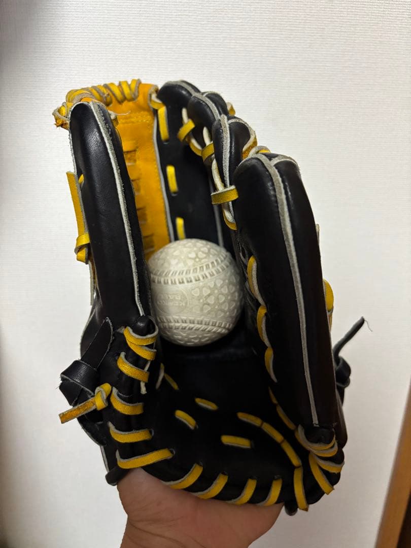 【早いもの勝ち】Glom 軟式グローブ　内野手用