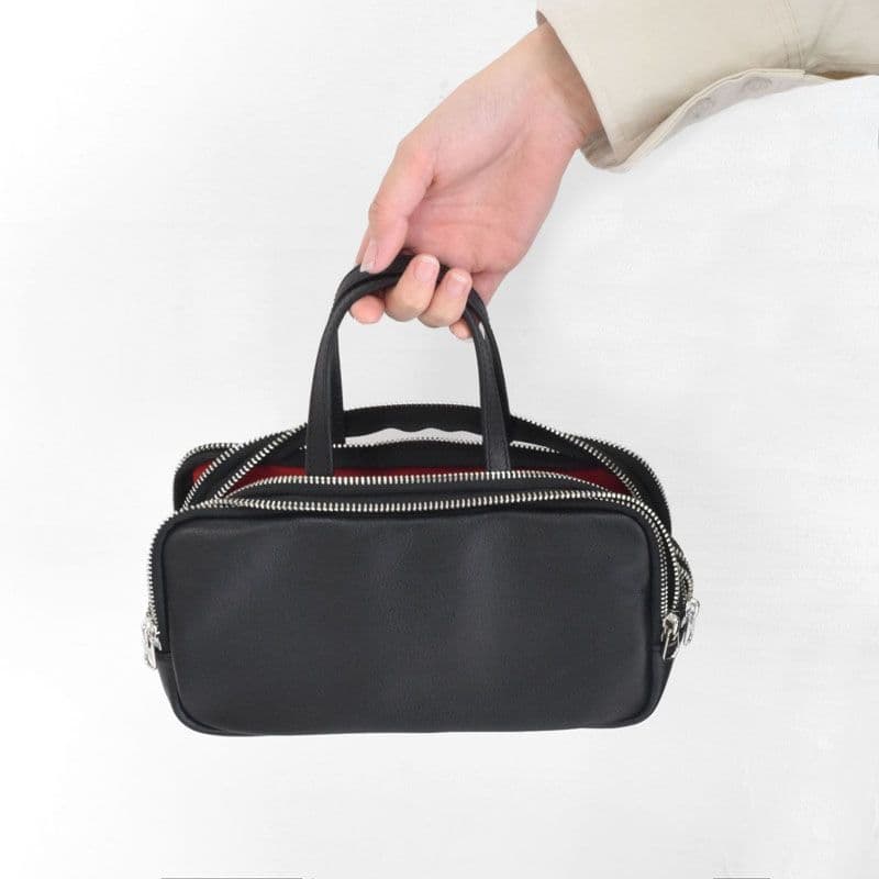 カワカワ　kawakawa　スクエアポシェット　ショルダーバッグ