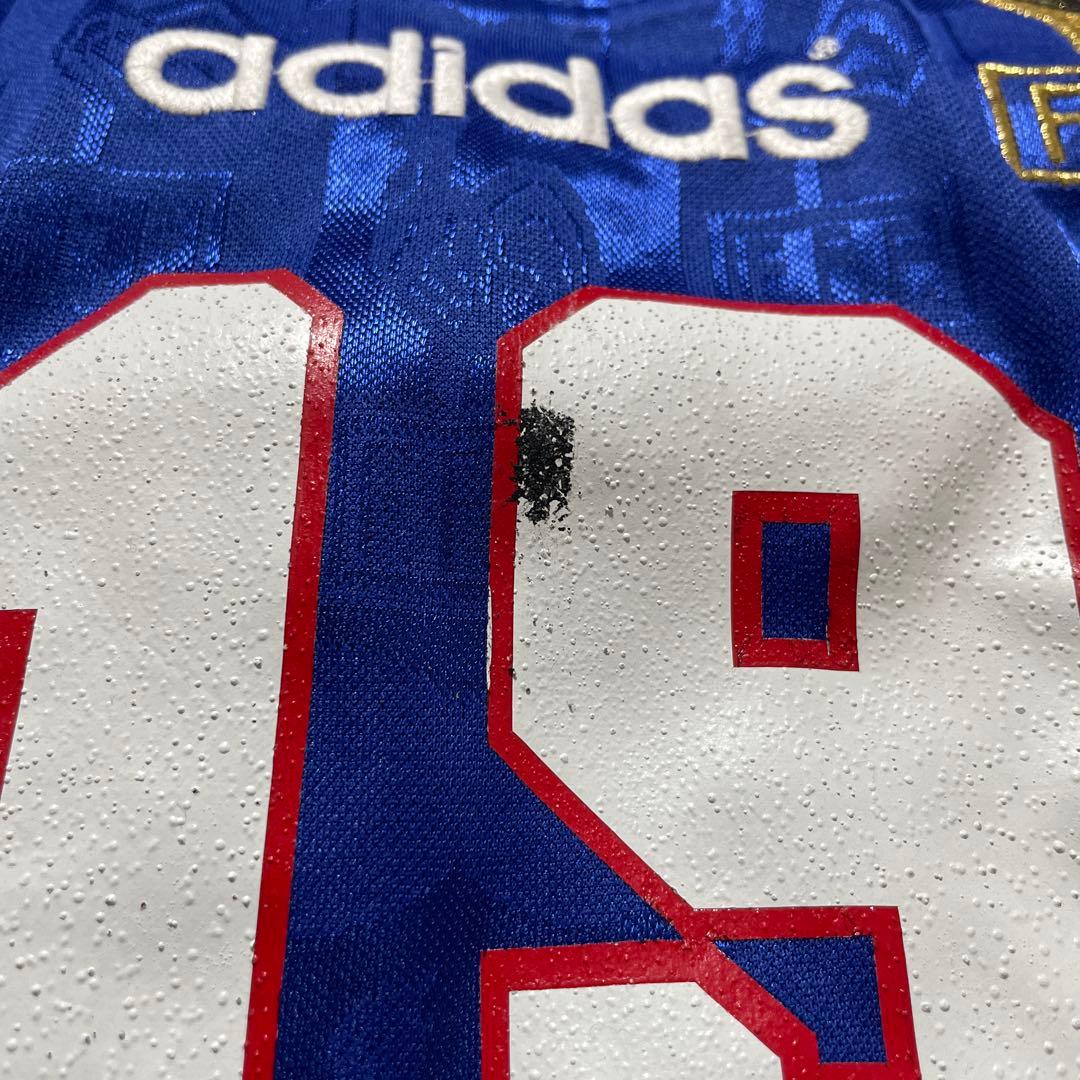 りーむ　フランス代表　ユニフォーム　カランブー選手