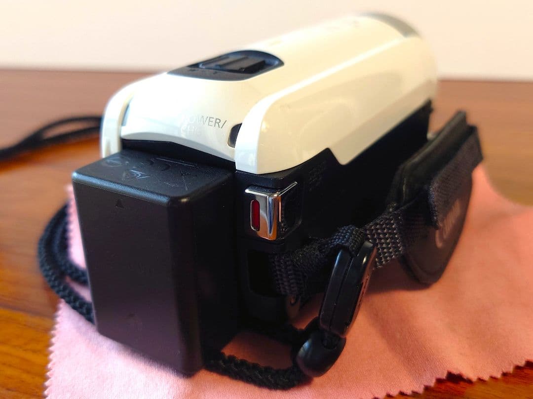 キャノンivis HF R62 ホワイト