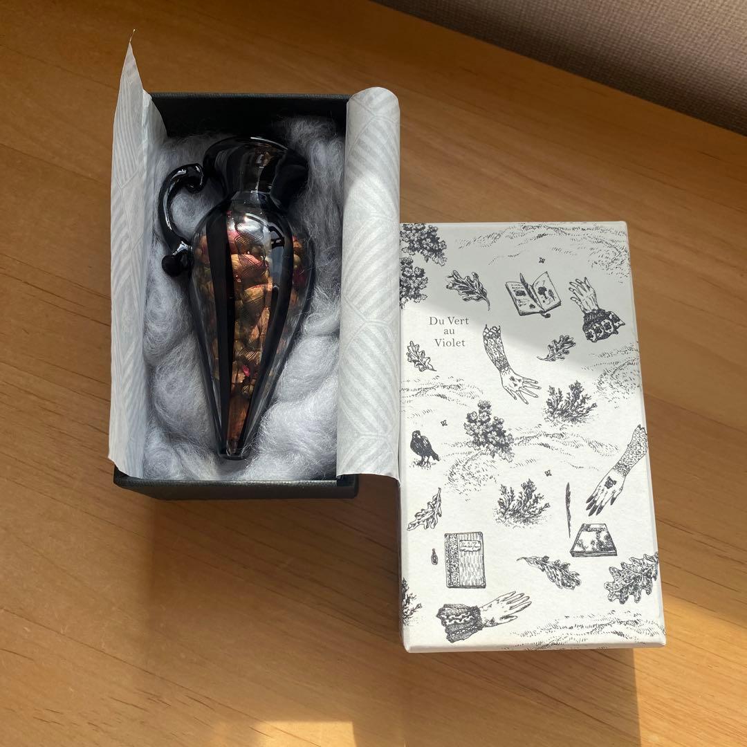 keinoglassティアキャッチャー　ドライフラワー入り