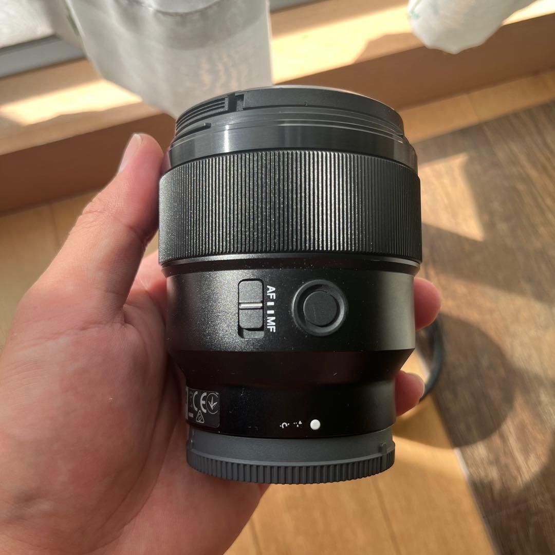 SONY 85mm F/1.8 Eマウント