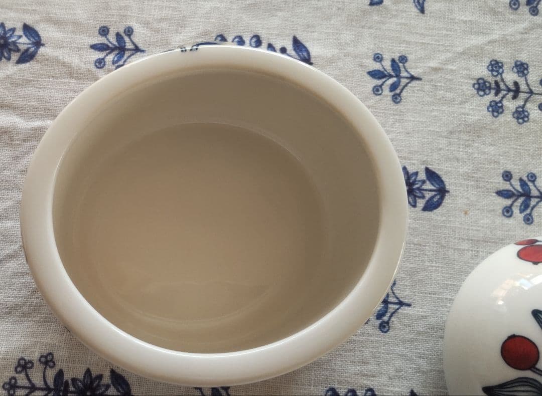 アラビア ルノ フロストロベリー 蓋つきジャー