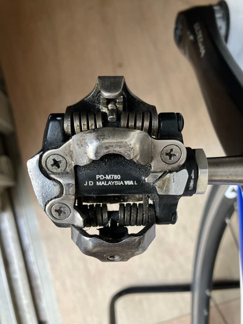 PINARELLO FP QUATTROフルカーボン2013手渡し希望