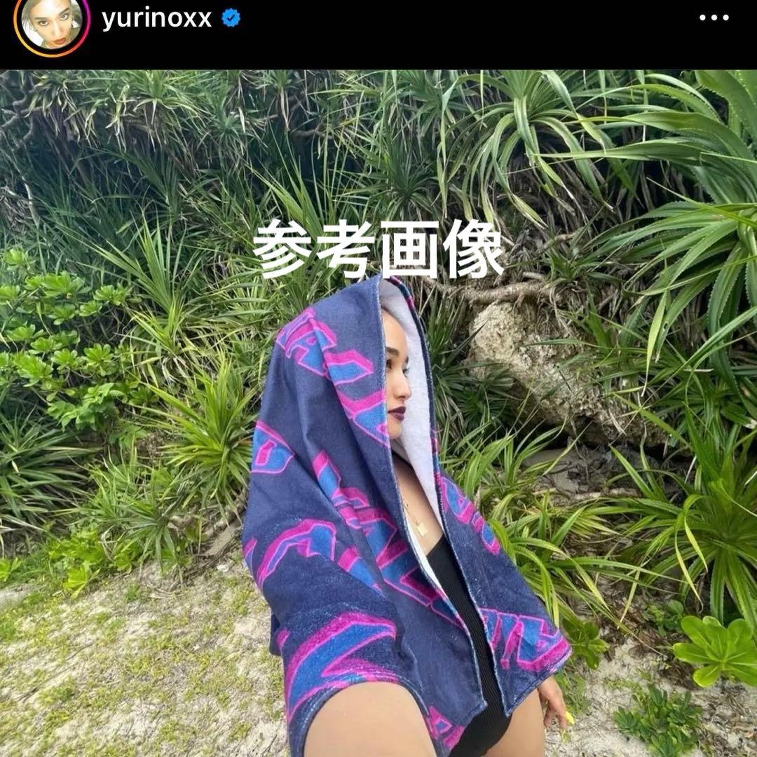 vallad studio ビーチタオル　着用　io yurino 大橋リナ