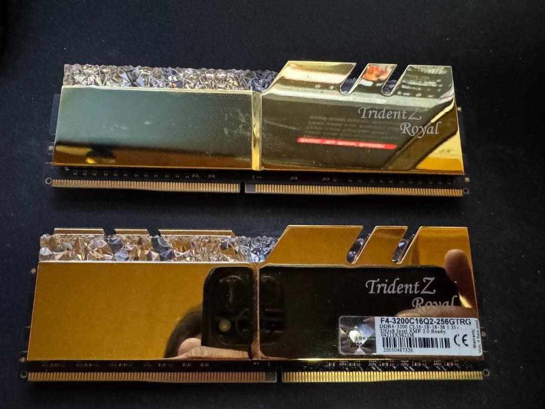 Trident Z  DDR4-3200 32GB x2 計 64GB