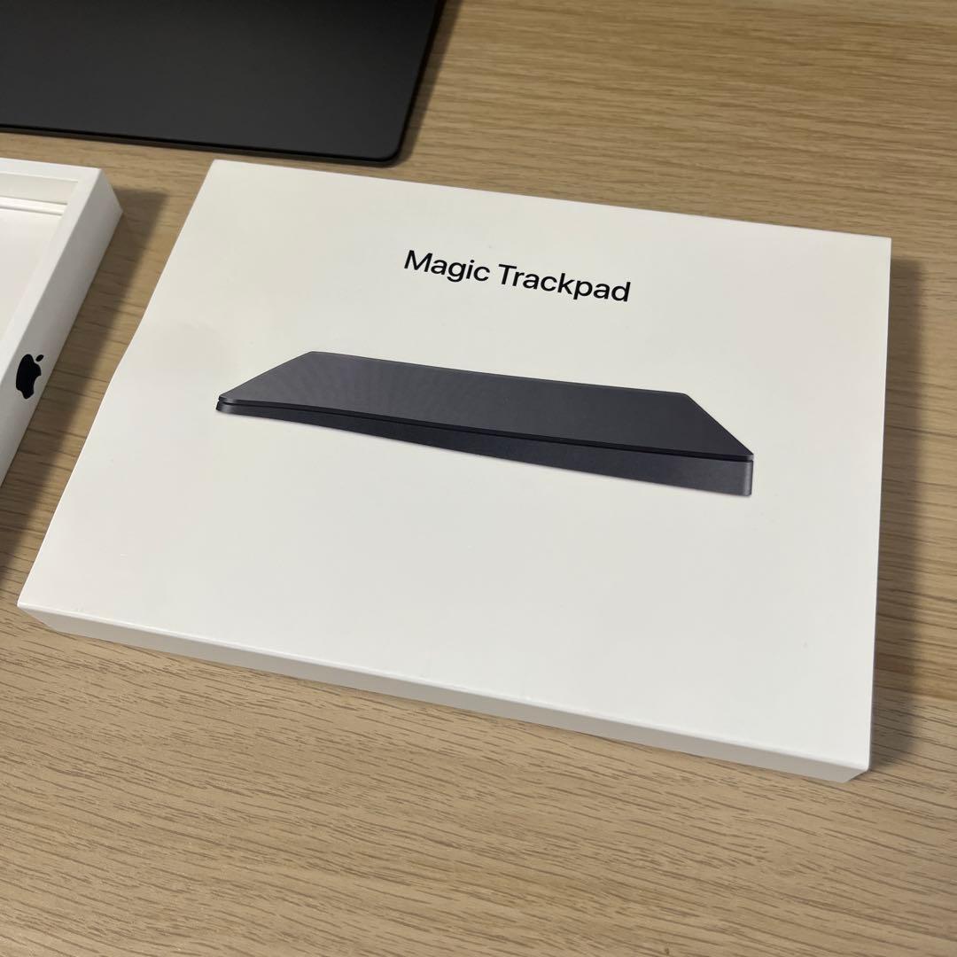 MagicTrackpad2 スペースグレイ lightningケーブル