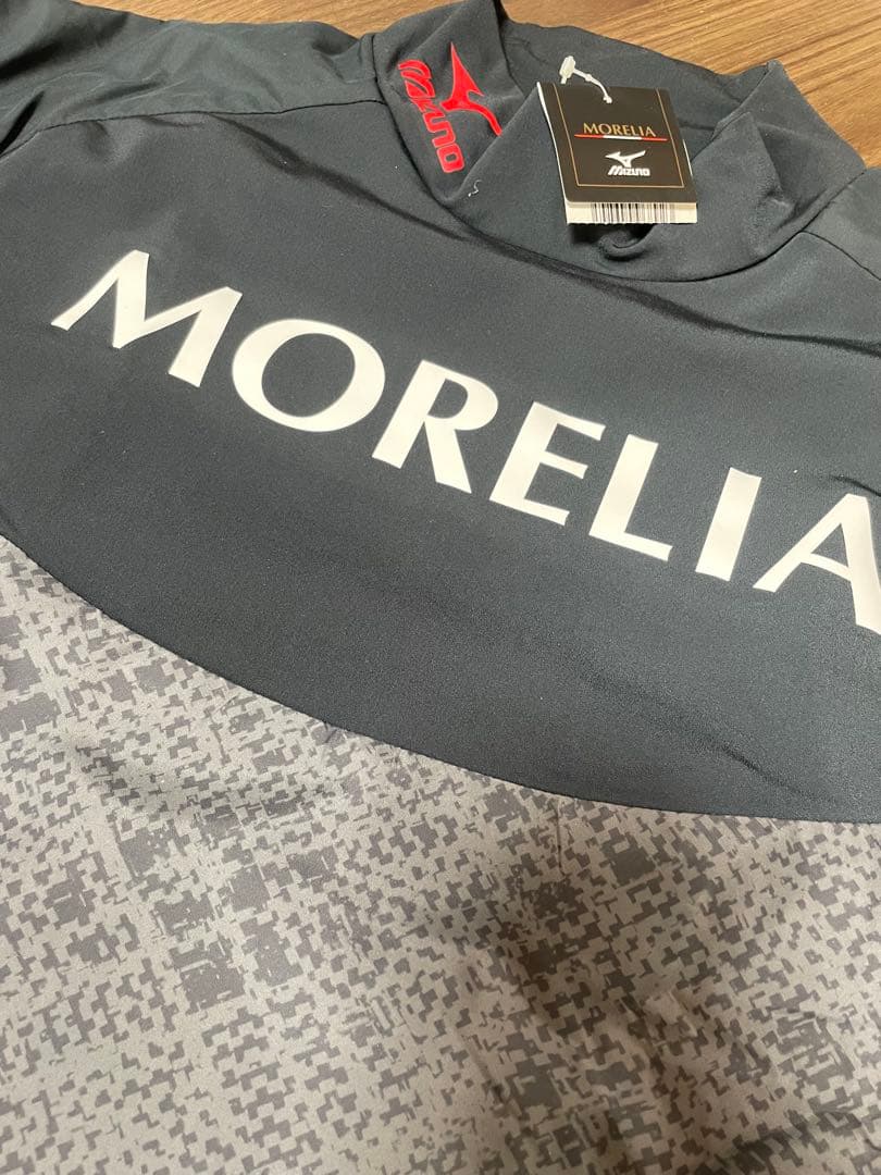 【新品•タグ付き】モレリア ウェア　裏地付きピステ　　ウォーマー　L