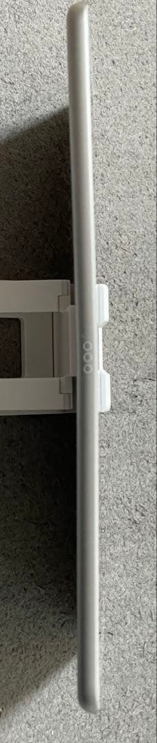 Apple iPad 第8世代 32GB セルラーモデルシルバー 本体