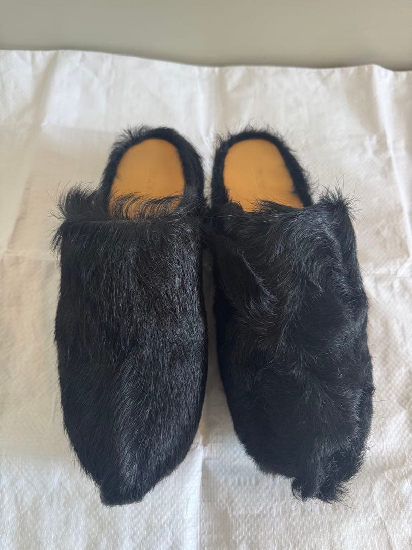 最終処分セール‼️JIL SANDER ブラックファーサンダル