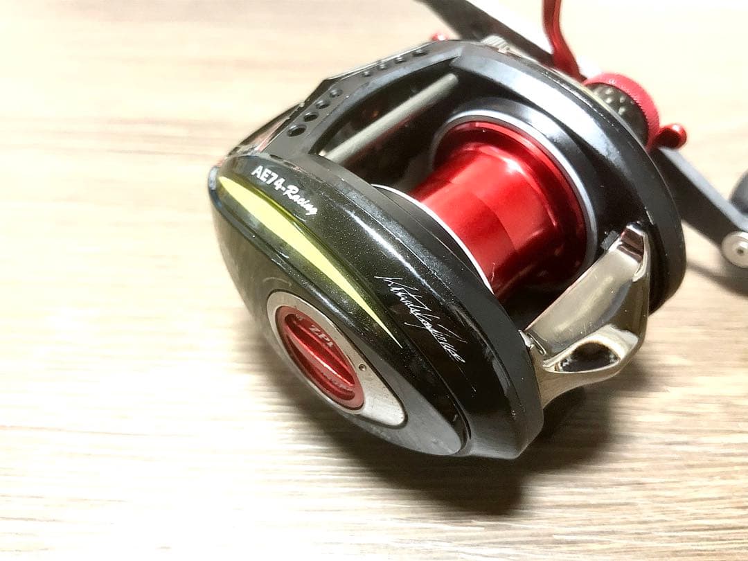 限定Abu GarciaＬＴＺ7右 ＺＰＩＢＦＣ９３０ＰＲＯＨＢＦレッドイマカツ