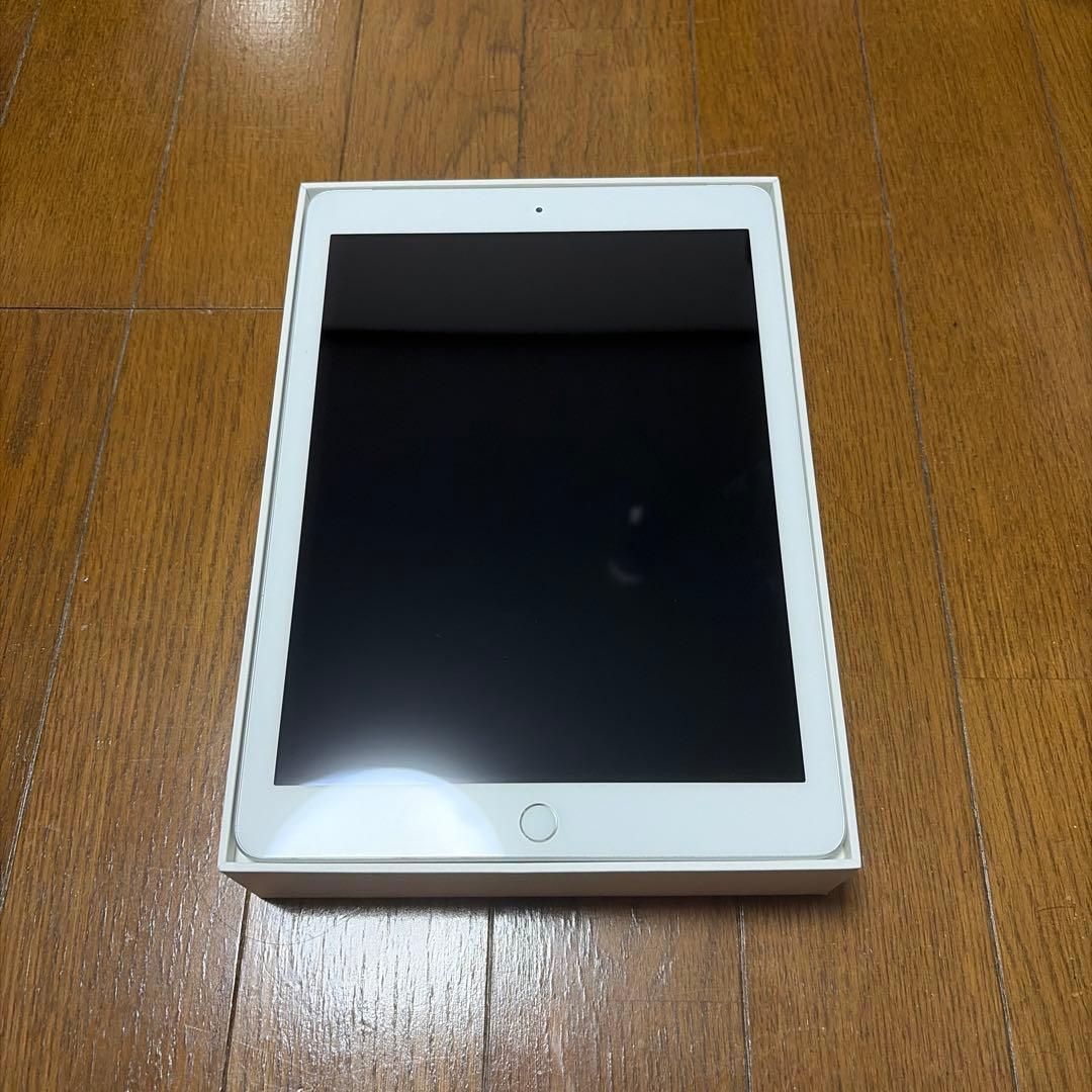 l*n様 iPad 第6世代 Cellularモデル 32GB Pencil対応