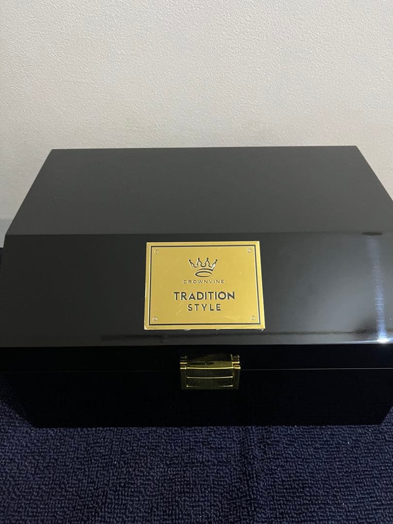 K9 クリスタルデキャンタ トラディション スタイル ブランデー　シルバー