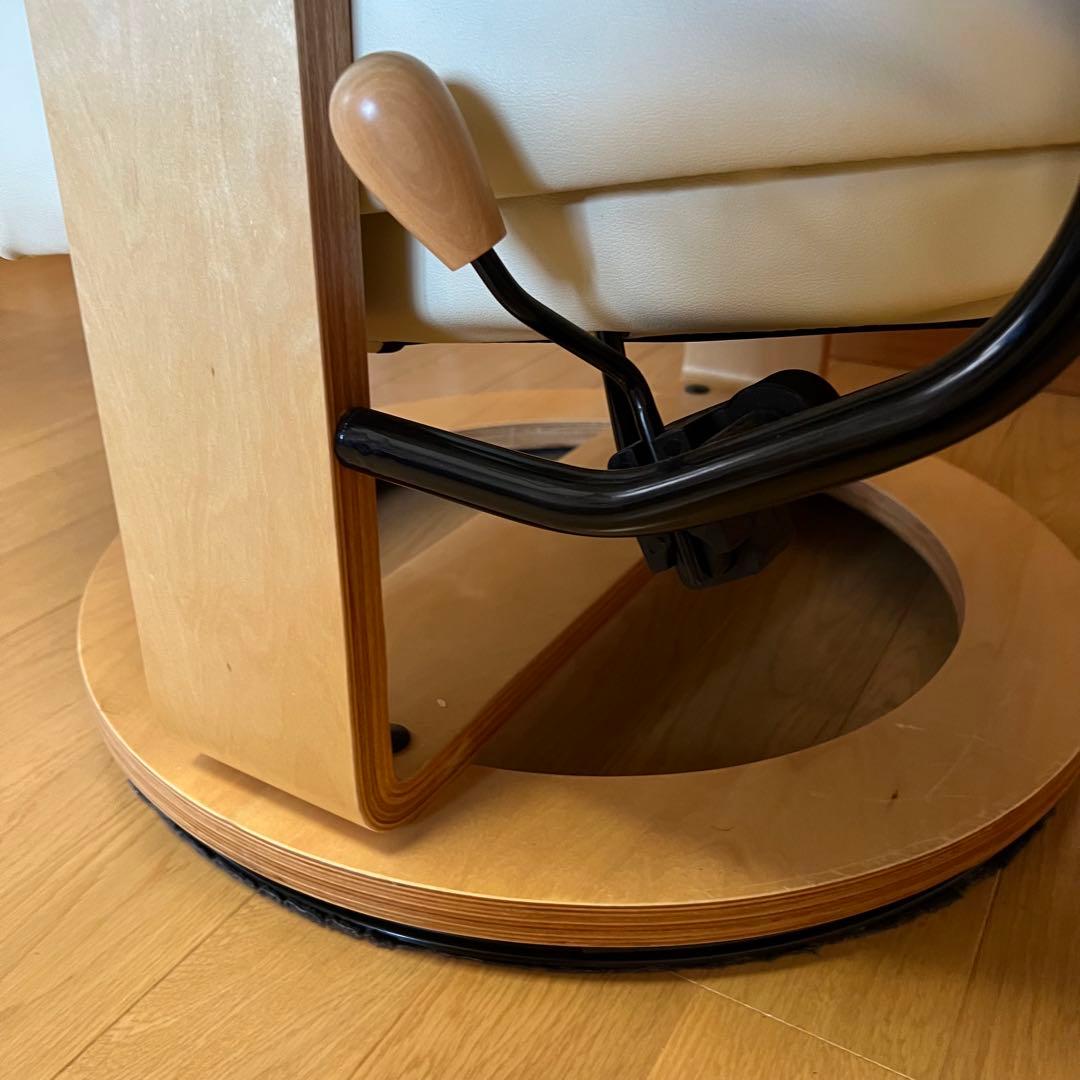 【地域限定送料込み】関家具　手動リクライニングチェア