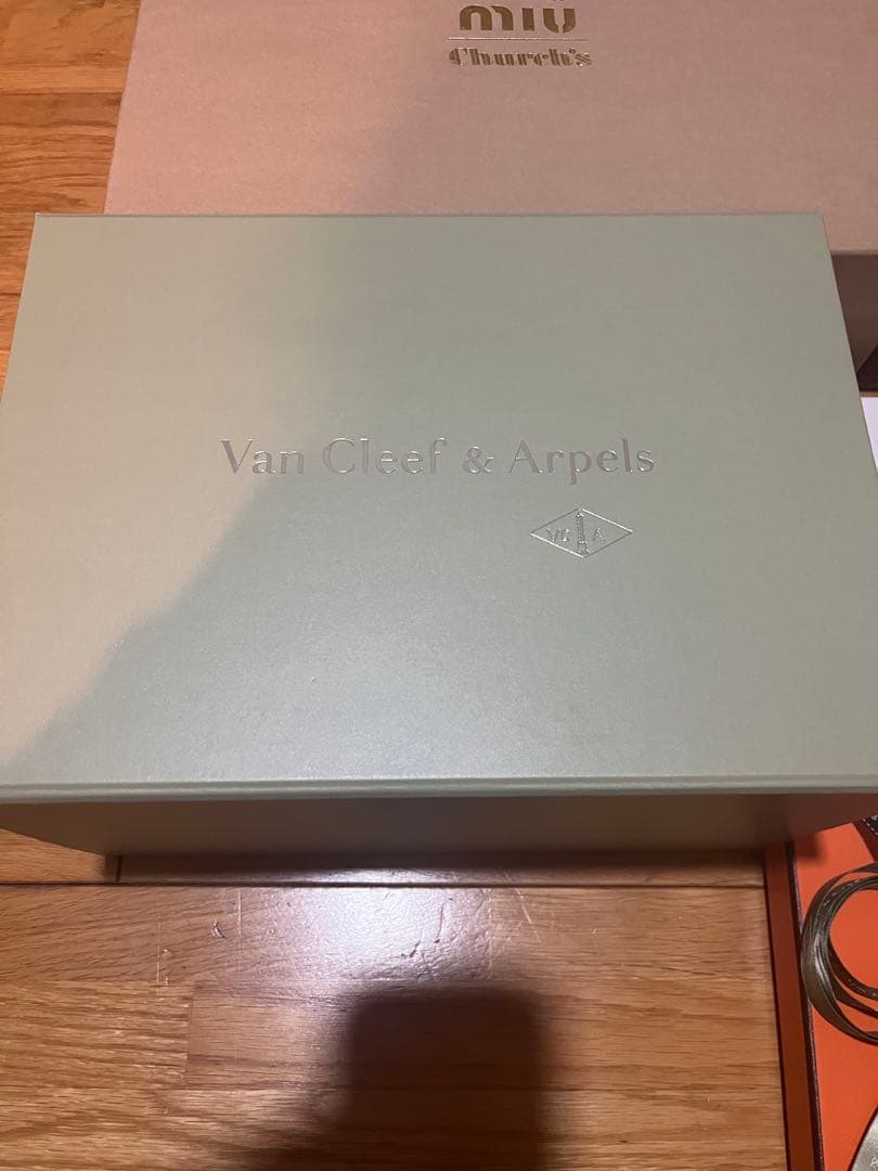 合*3様 ブランド　箱　ショッパーVan Cleef & Arpels Cart