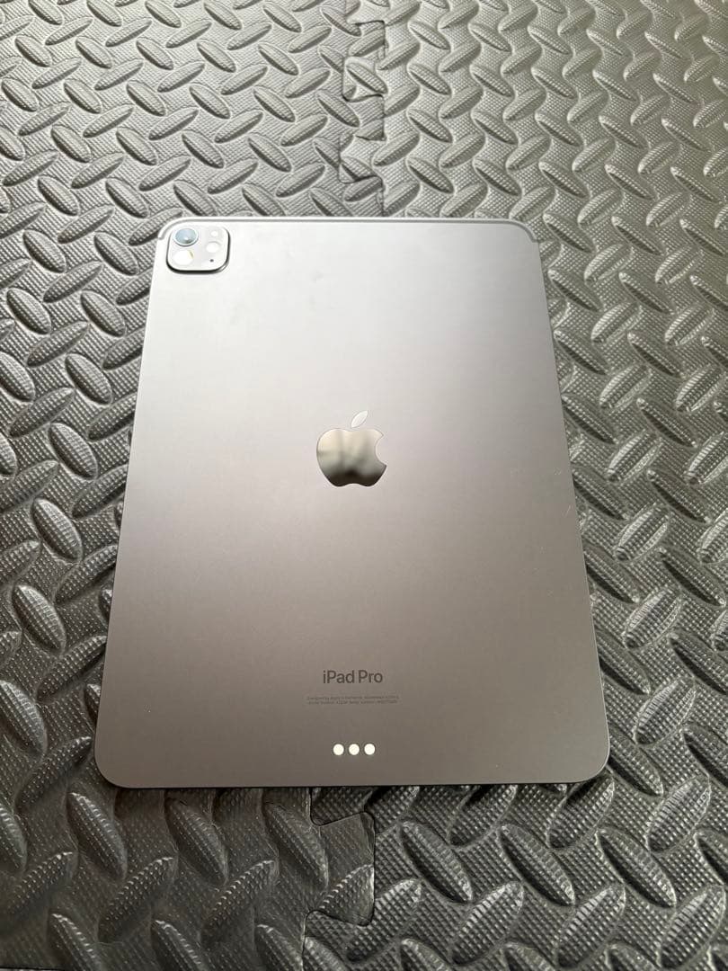 【美品】M4 iPadPro 11インチ Wi-Fiスペースブラック2024年