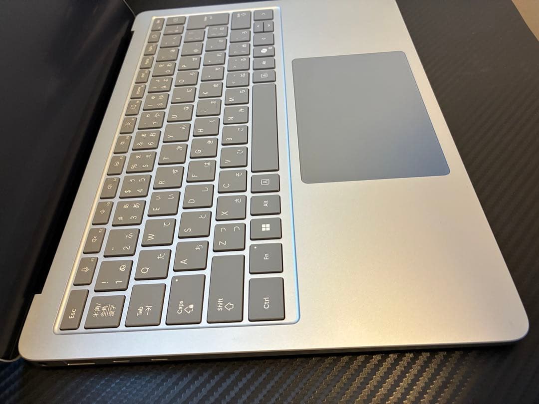 Microsoft Surface Laptop 13.8インチ 第7世代