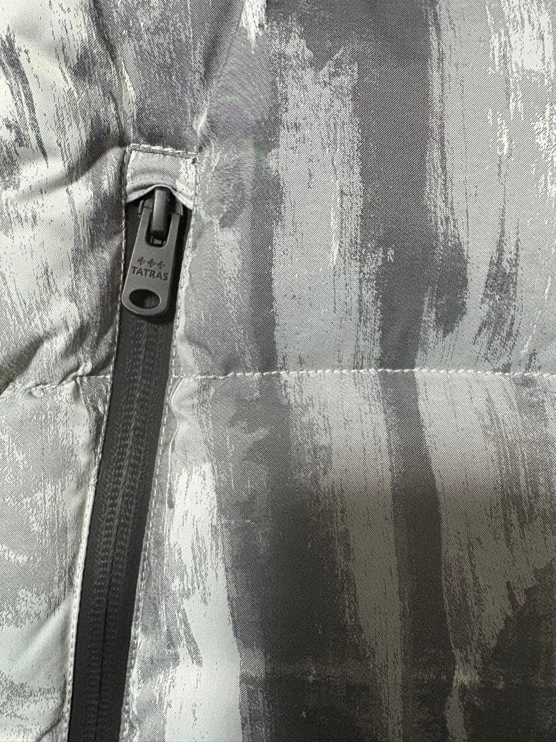 TATRAS 迷彩柄 ダウンジャケット