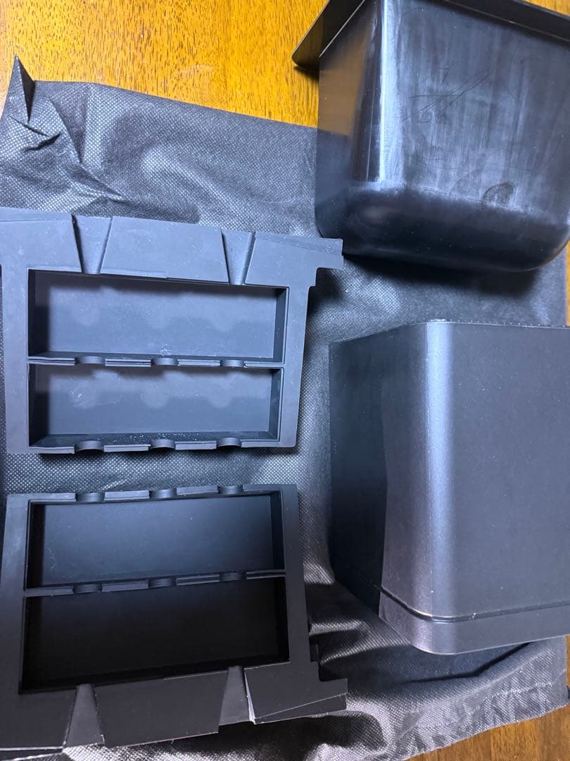 モルトアイス　製氷機　容器 角柱型　透明氷メーカー　パッケージ無し