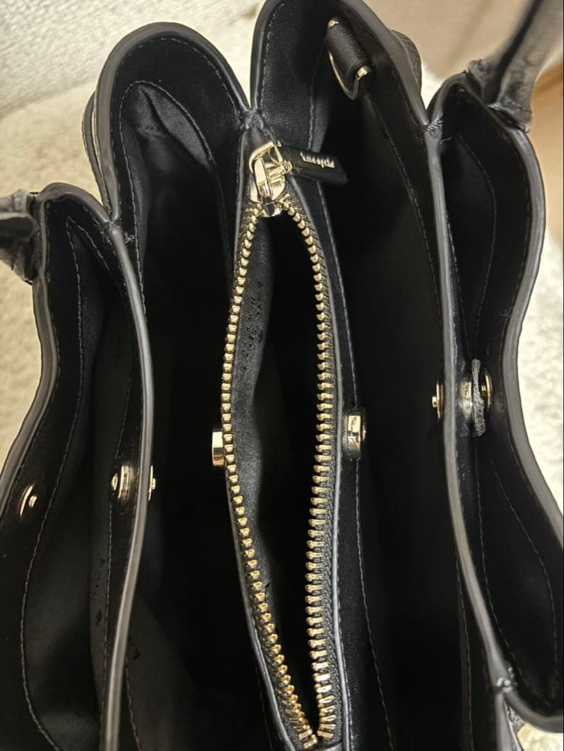 ✨超美品✨kate spade 黒 レザーハンドバッグ