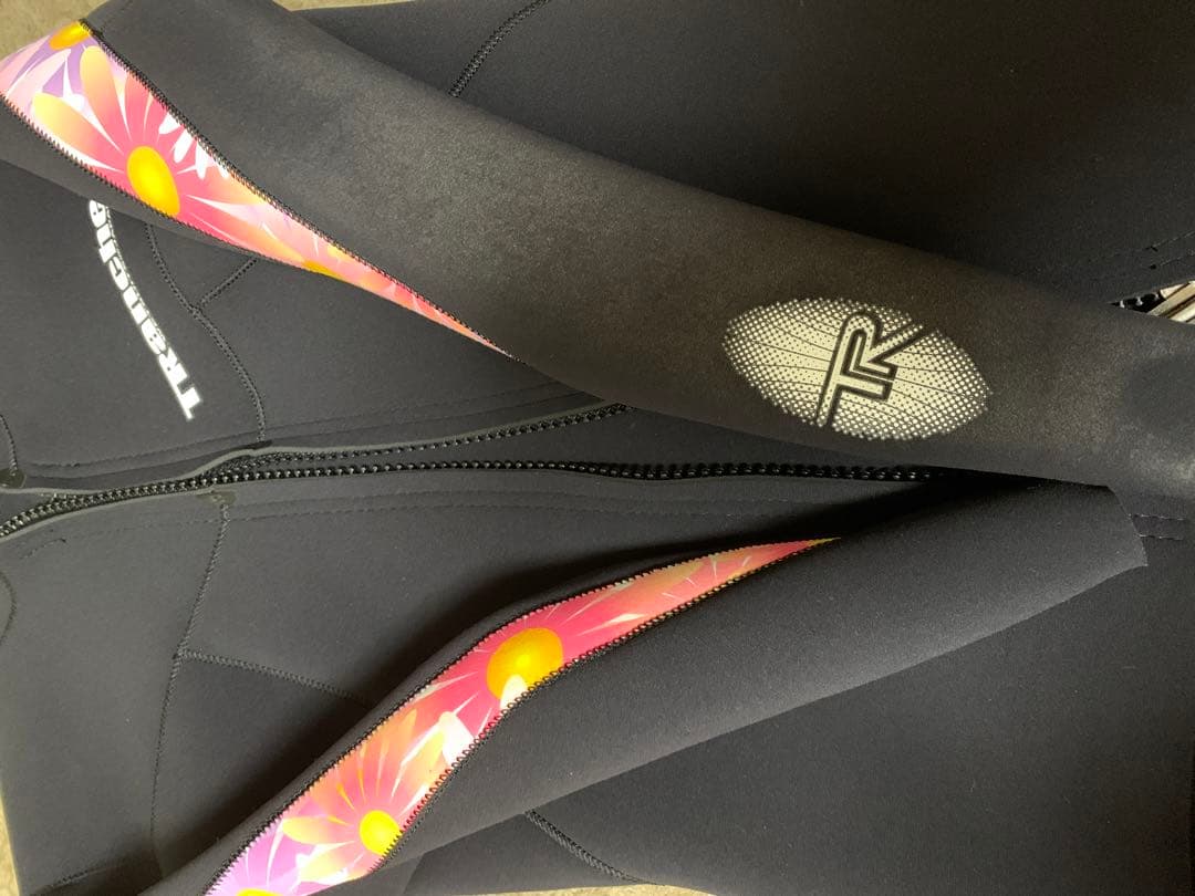 TRanche タッパー　ウェットスーツ