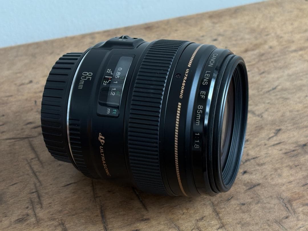 キヤノン Canon EF 85mm F1.8 USM