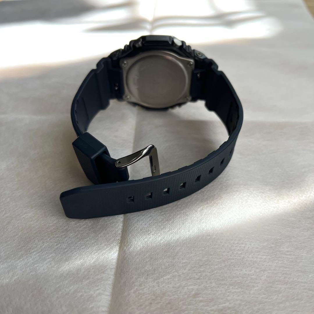 G-SHOCK 5611 GM-2100N ネイビー　八角形