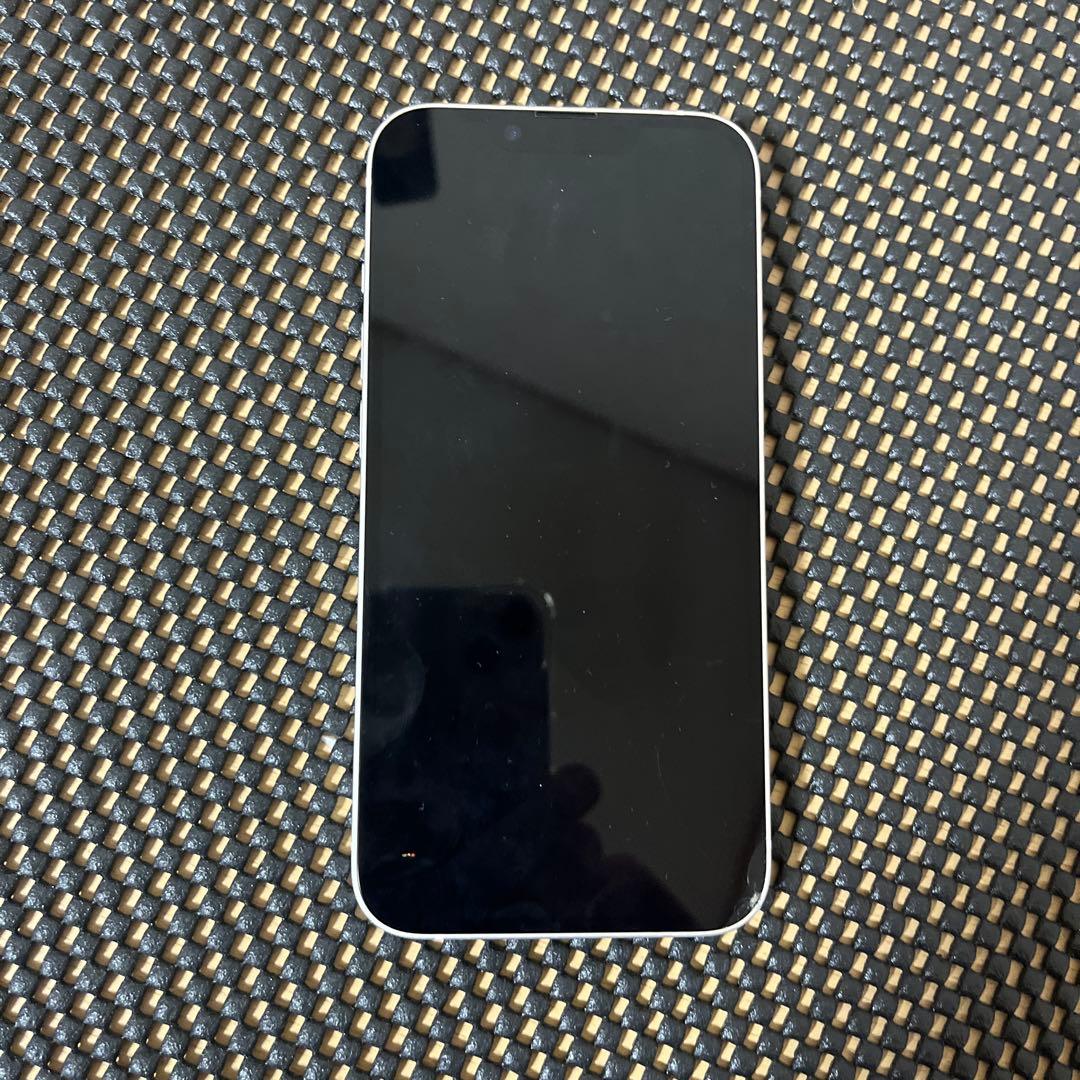 ひび割れ　iPhone14