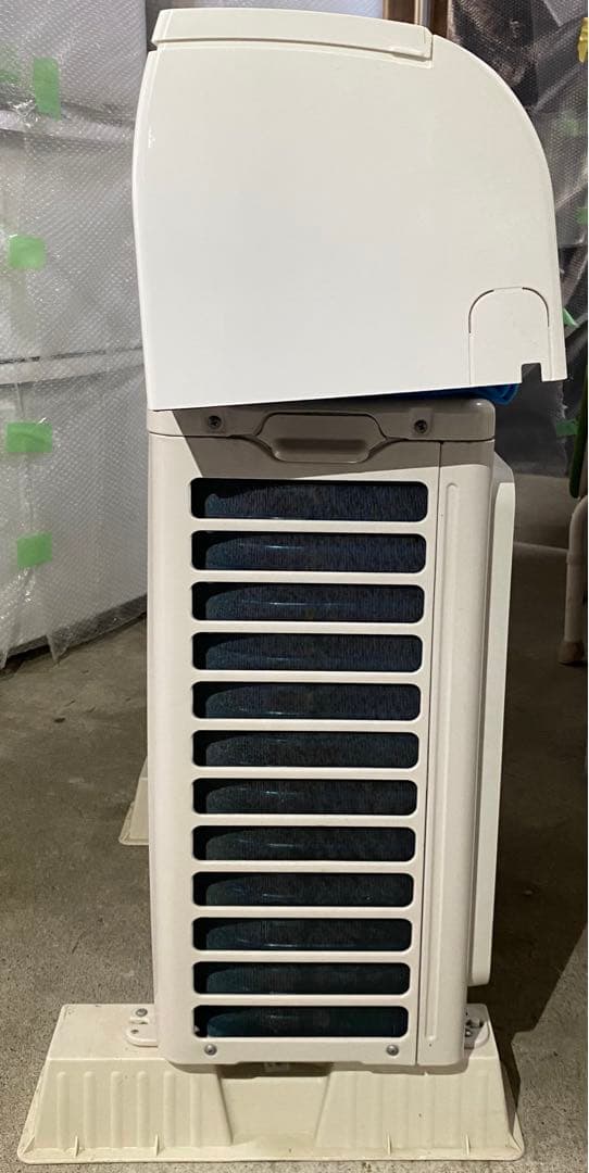 アイリスオーヤマ　ルームエアコン　IRR-2221C 2020年製　6畳