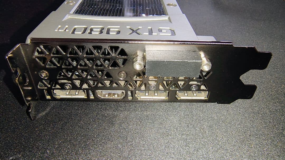 グラフィックボード・グラボ・ビデオカード GeForce GTX980Ti 6GB FE