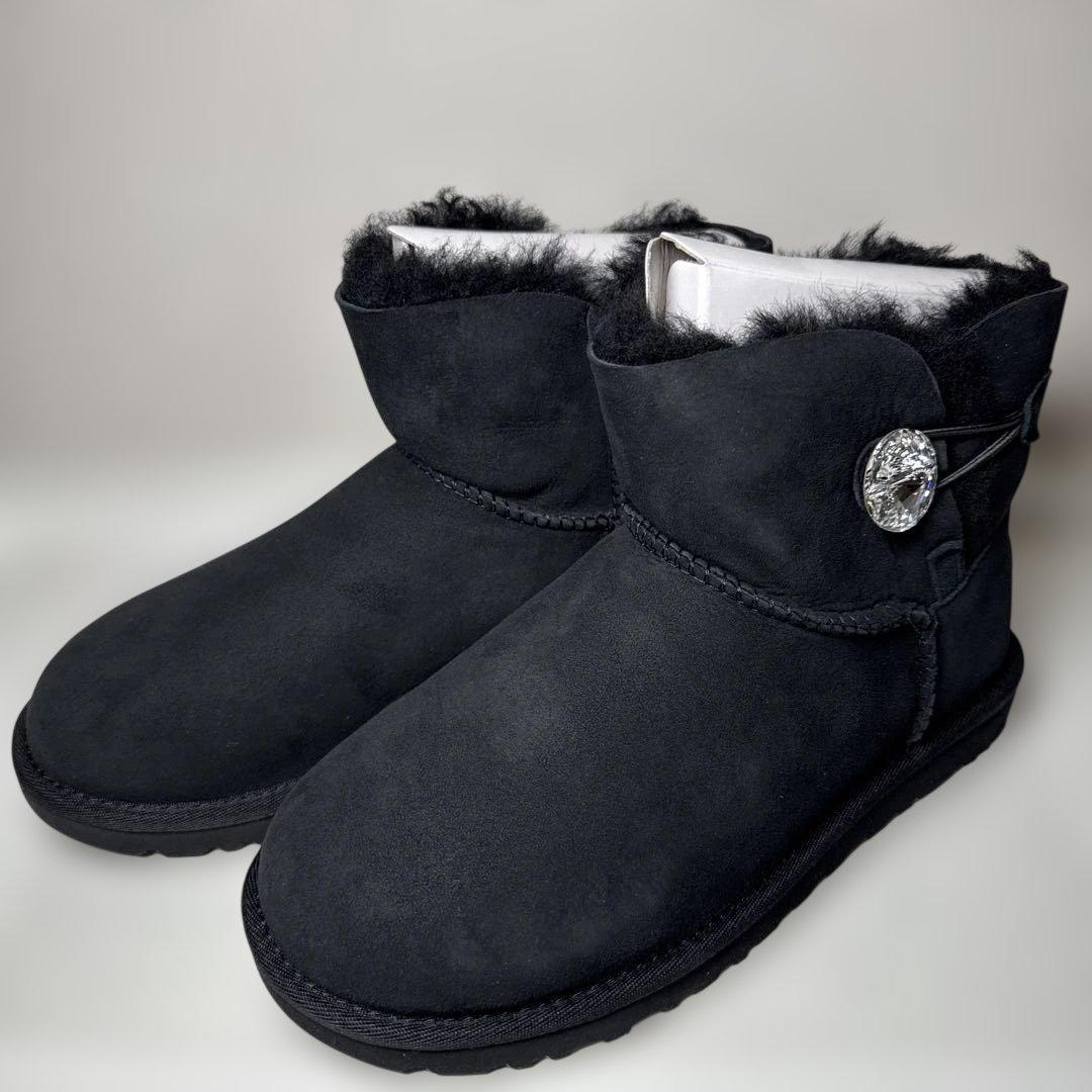 UGG✨ブーツ　MINI BAILEY BUTTON BLING 23㎝スワロ