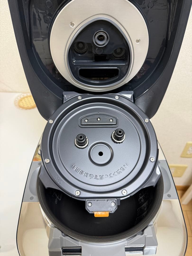 象印炎舞炊き NX-AA10 圧力IH 5.5合2025年製