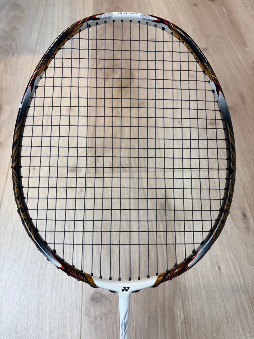 YONEX バドミントンラケット　ボルトリック80