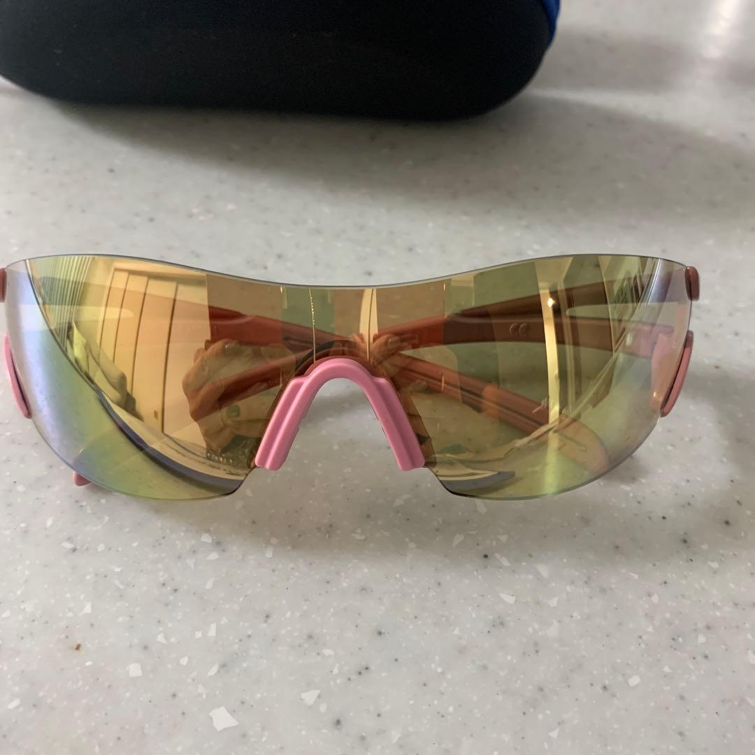 マラソン　SWANS ピンク サングラス ケース付き