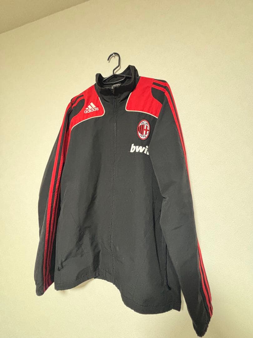 ACミラン adidas ジャケット 黒赤