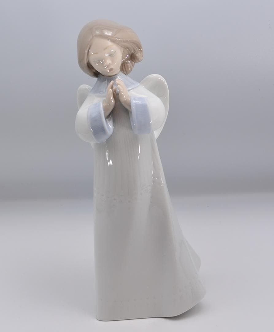 祈る天使　＃4789　★リヤドロ　スペイン　ポーセリン　光沢仕上げ　ヴィンテージ