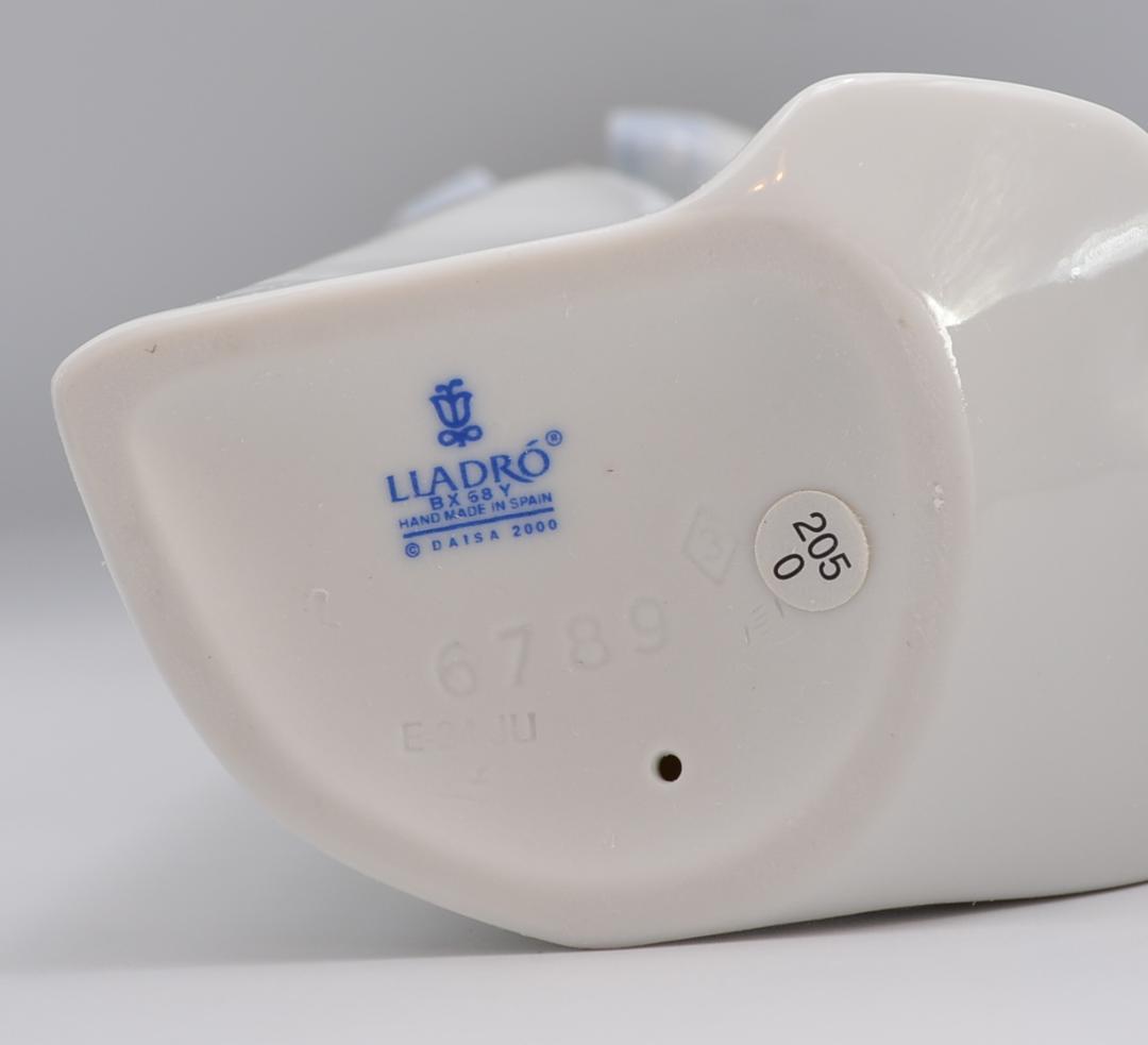 祈る天使　＃4789　★リヤドロ　スペイン　ポーセリン　光沢仕上げ　ヴィンテージ