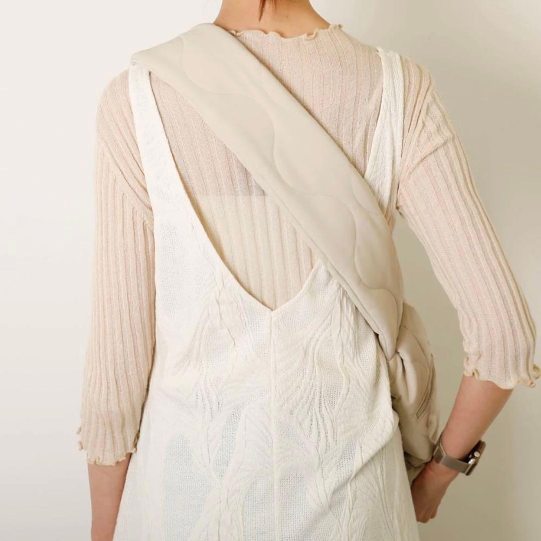 (AYANO)moncheri キルティングコンパクトスリングバッグ