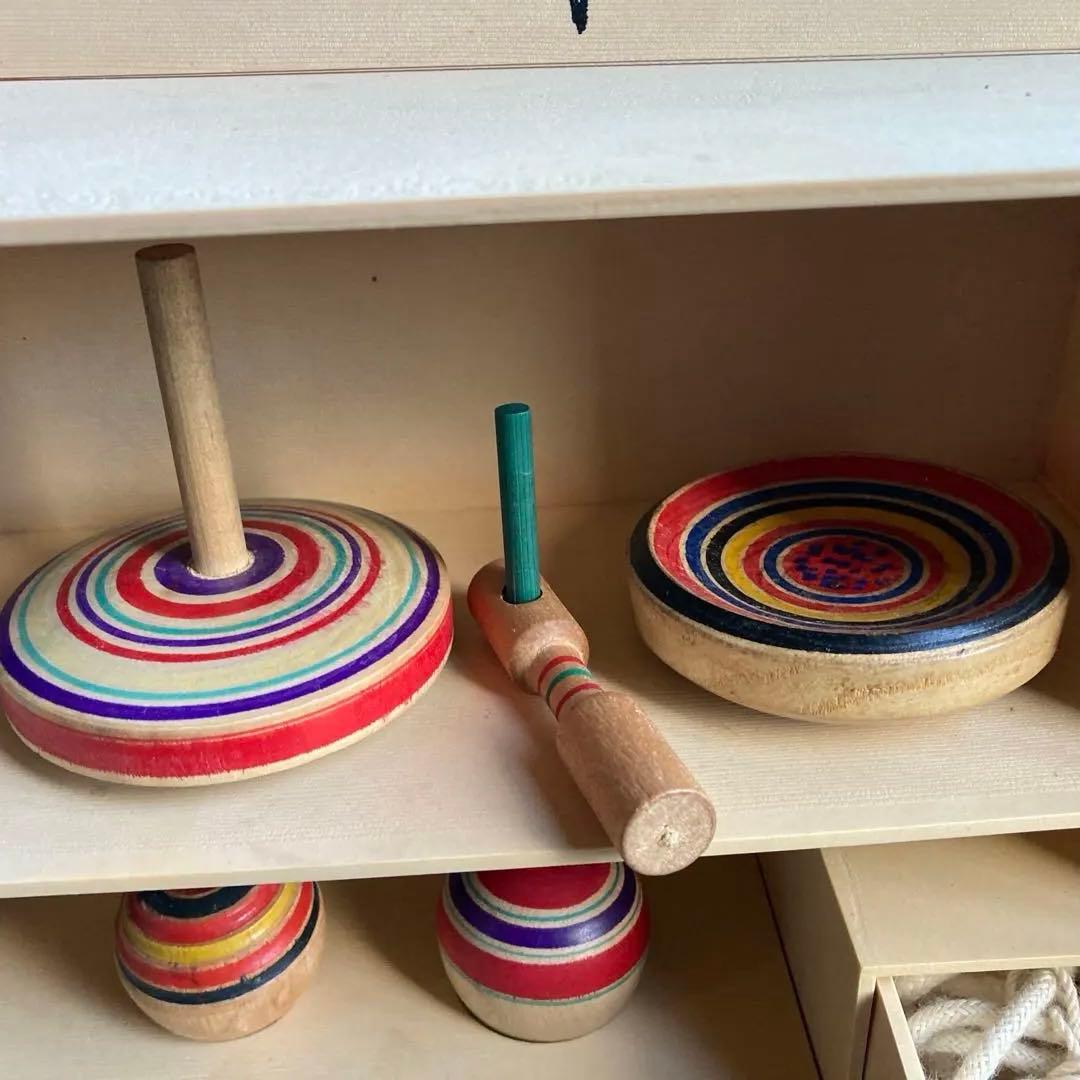 懐かしいサンヨーTV非売品！木製こまセット 収納箱付き