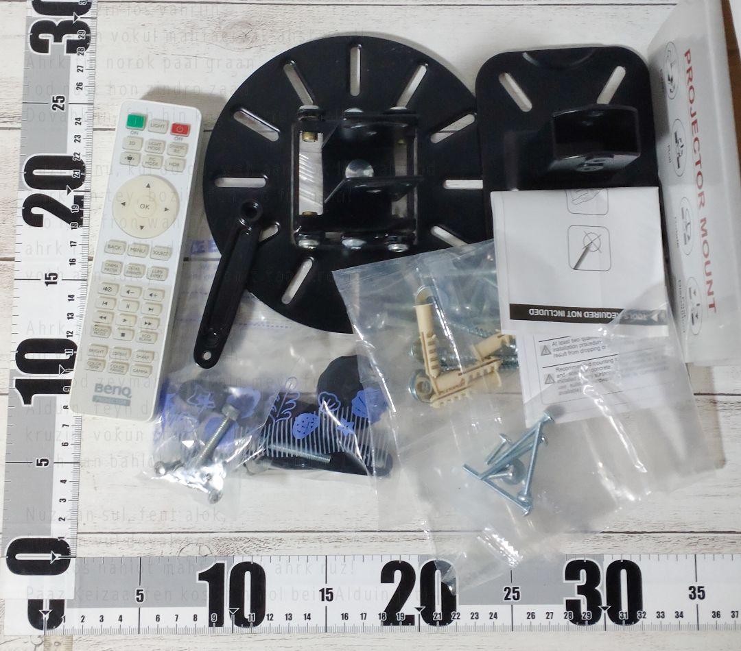 BenQ／ホームシネマプロジェクター TK800