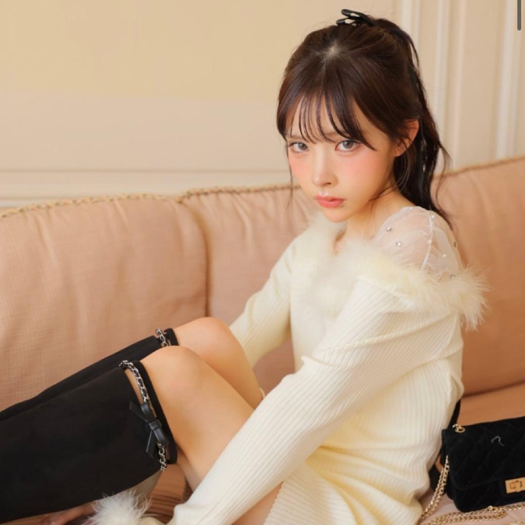 M me eme フェザーニットワンピース