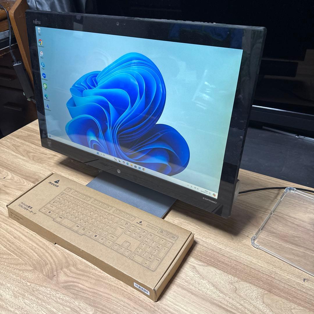 富士通ESPRIMO FH78/RD一体型 23型 i7-8GBSSD256GB