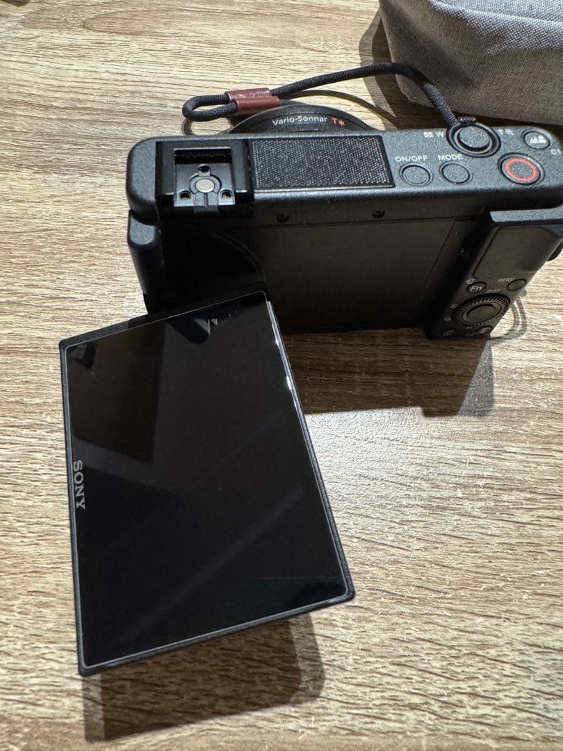 し*す様 美品　カメラ　SONY デジタルカメラ VLOGCAM ZV-1