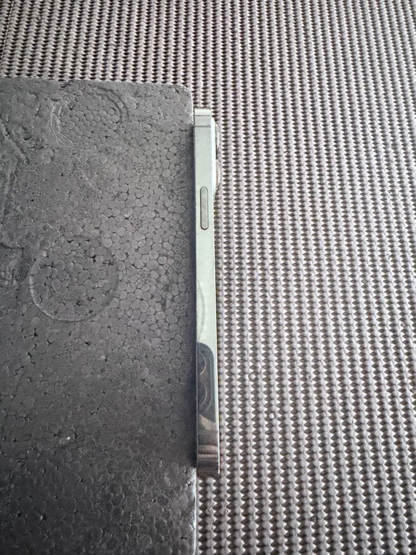 iPhone13 Pro 512GB アルパイングリーン simフリー