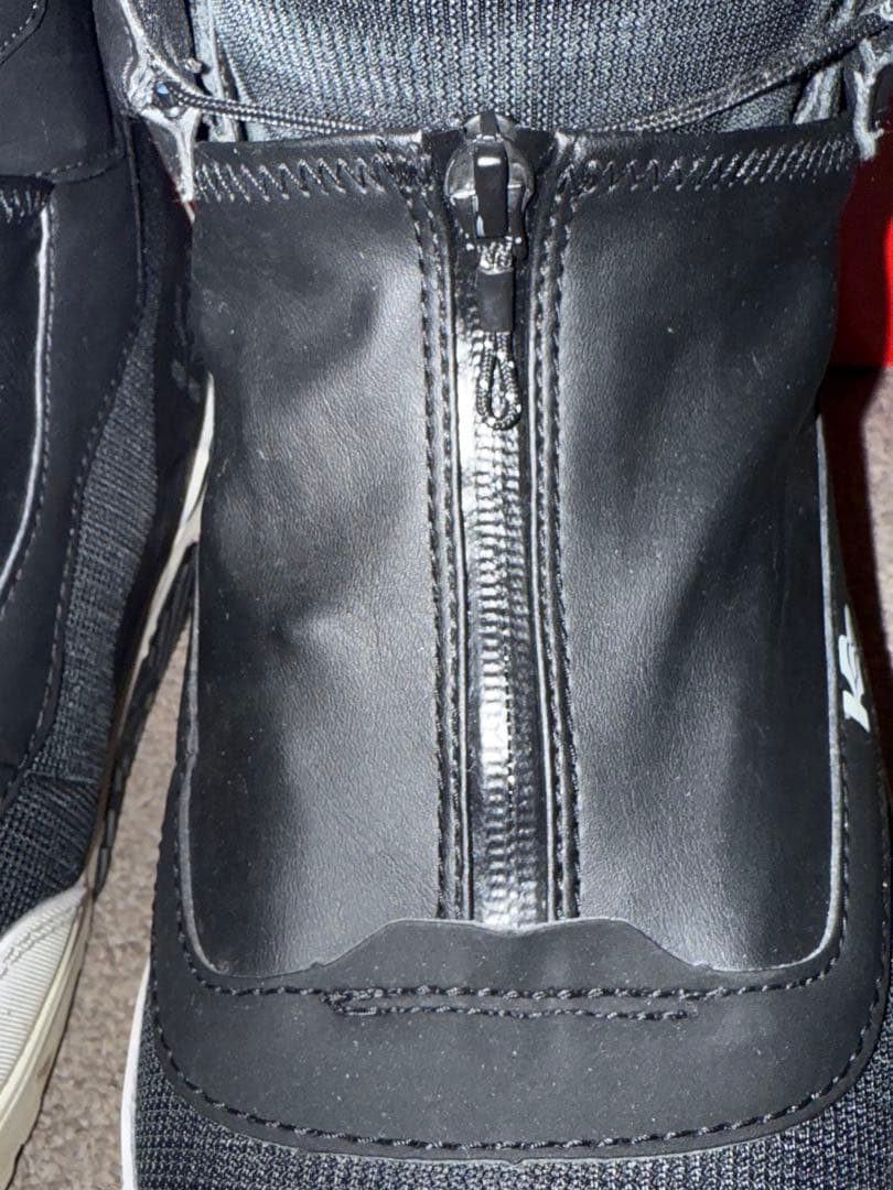 スノーボード DEELUXE AERIS KB